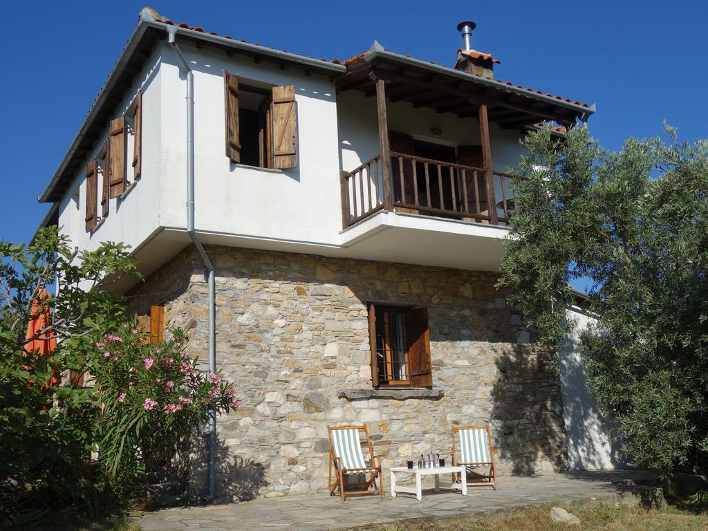 Traditional Stonehouse Potistika Extérieur photo